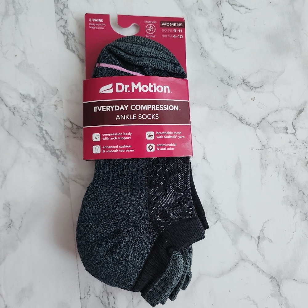Dr. Motion Compression Ankle Socks 2 Pairs Size Socks 9–11 Shoe 4-10